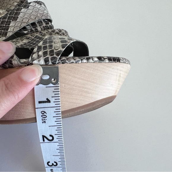 Dknyc Nikki Reptile Leather Platform Wedge Shoes - Picture 11 of 11